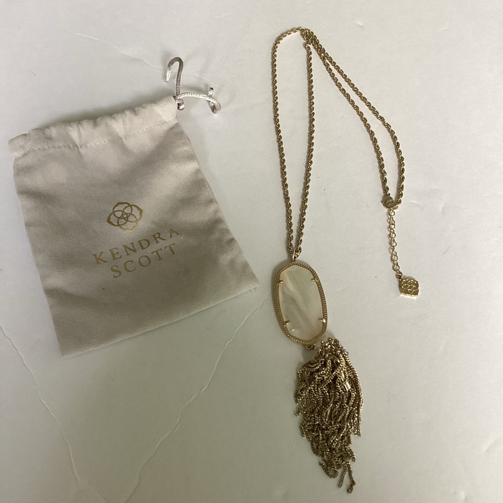 Kendra Scott Rayne Necklace Gold Tassel Pendant Long Statement Boho